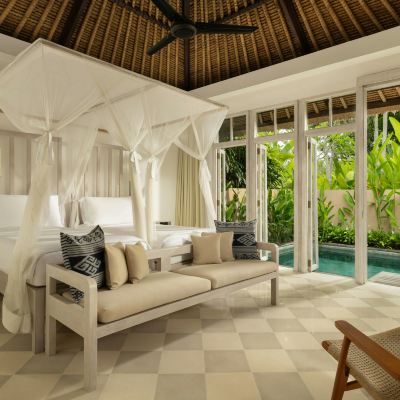 Garden Pool King Villa