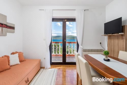 海洋山景1卧公寓（带阳台）