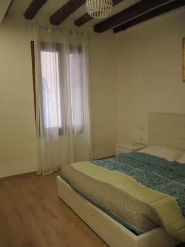 双人房（带独立浴室）