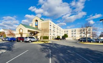 Holiday Inn Express Lorton