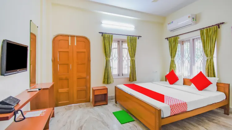 OYO 77707 Pink Palace 部屋