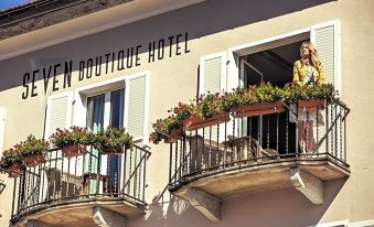 Seven Boutique Hotel - Housity