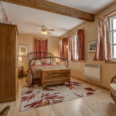 Deluxe Suite Manoir Sur le Cap Promo Code