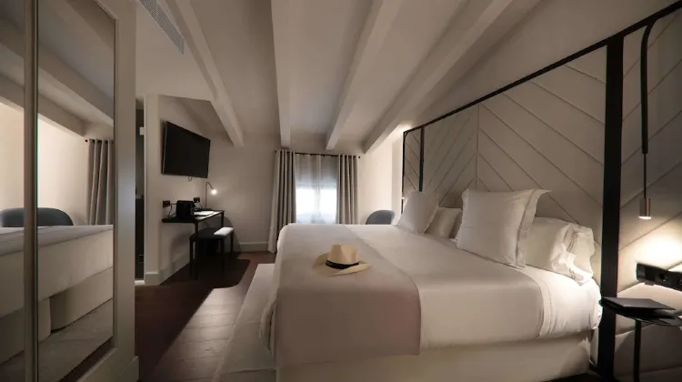 Summum Prime Boutique Hotel Room