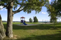 Super 8 by Wyndham North Bay