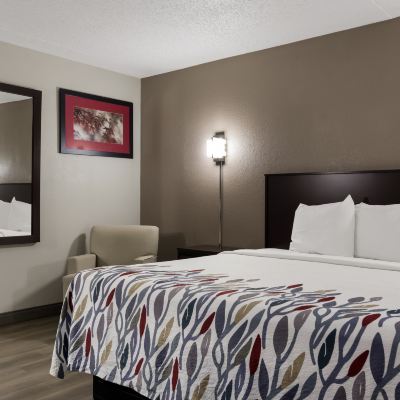 Superior King Room-Smoking Red Roof Inn Hartford - New Britain Promo Code