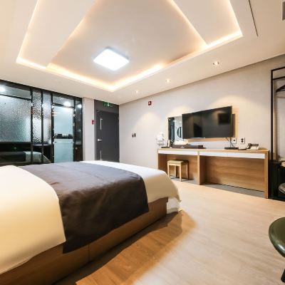 Standard (Double Bed, s Bed) Seosan Hotel Zaza Promo Code