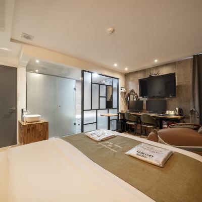스위트 프리미엄 커플 Pc (마사지 체어 또는 스타일러 이용 가능, SPA 욕조) Yongin Hotel Wow 쿠폰