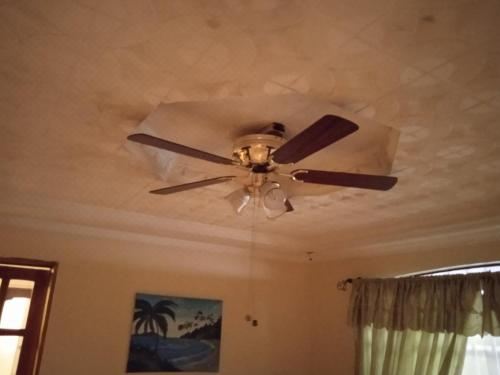 双人房（带独立浴室）