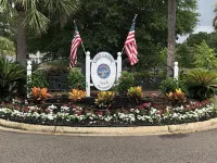 We Love Pets! 6ft Fenced in Backyard and Pet Amenities. Hotels in Berkeley County