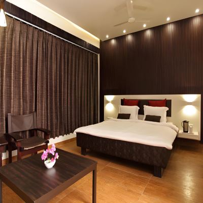 Suite The Grand Daksh : Somnath Promo Code