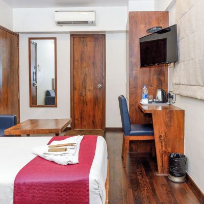 Superior Twin Room Hotel J Esvi Promo Code
