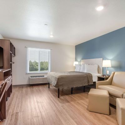 Standard Queen Room With Sofa-Non-Smoking WoodSpring Suites Fort Mill Promo Code