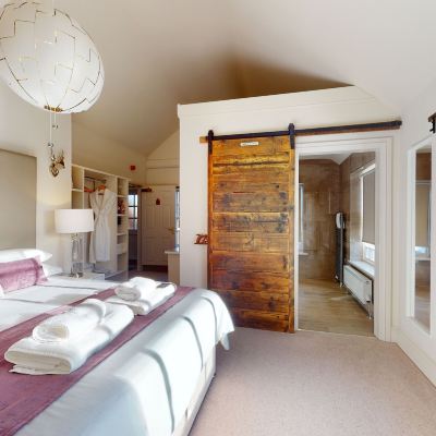 Deluxe King Room Devonshire Arms Promo Code