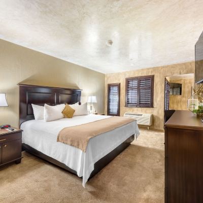 King Suite Ellis Island Casino Hotel and Brewery Promo Code