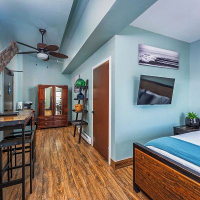 California Patio Suite Nomads Hotel Promo Code