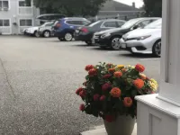 SeaCoast Inn