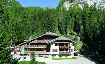 Hotel Villetta Maria Cottage - Housity