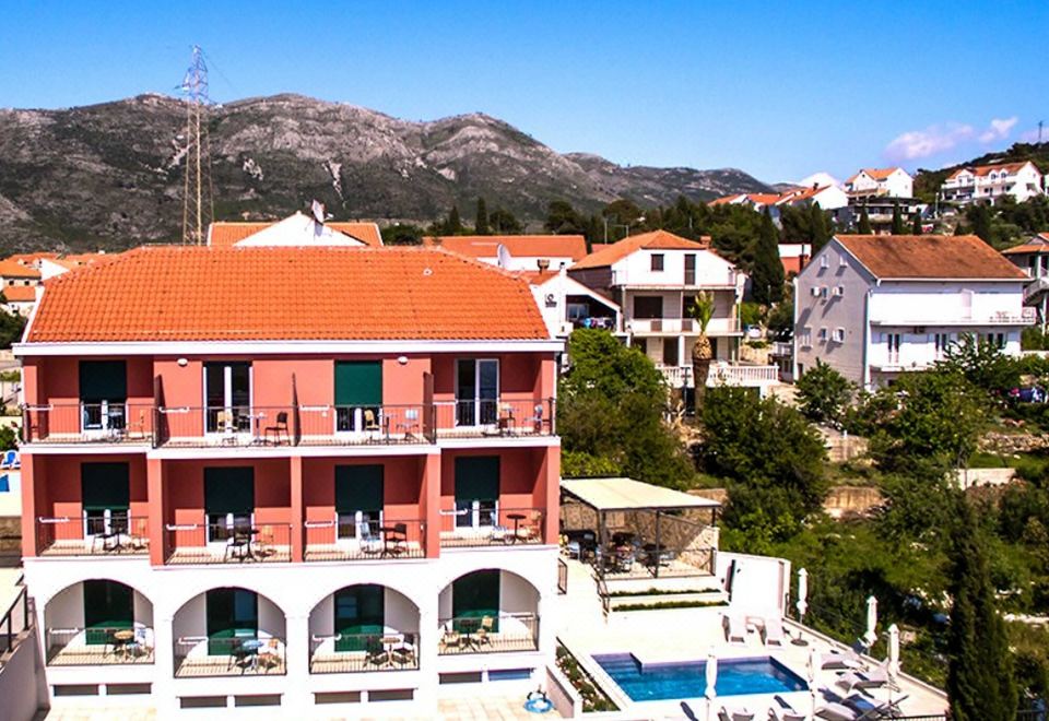 Hotel Apartments Villa Lukas, Exterior, Hotel Exterior