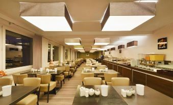 Hotel am Karlstor - Housity