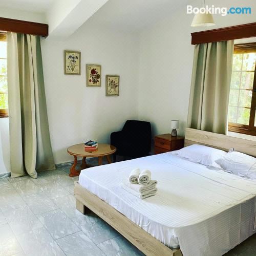 带私人泳池的六卧室别墅