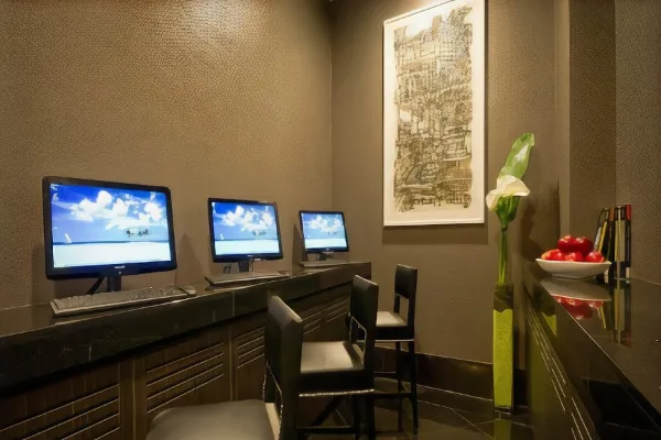 V HOTEL LAVENDER PC Access