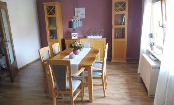 Spacious Apartment in Pracht Near Forest