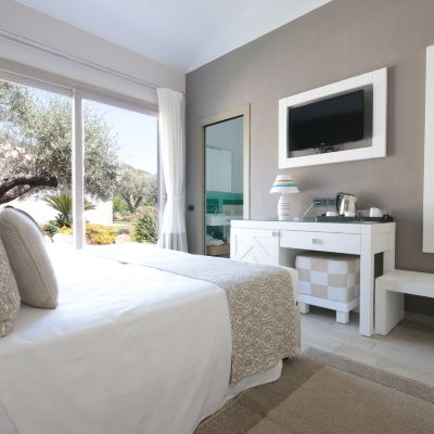 Junior Suite Eliantos Hotel Promo Code