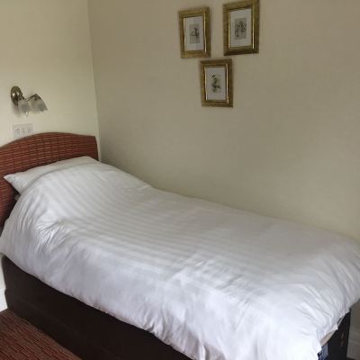 Economy Twin Room, 2 Twin Beds, Non Smoking