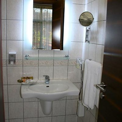 Triple Room with Garden View Smoking Nysa Hotel Promo Code