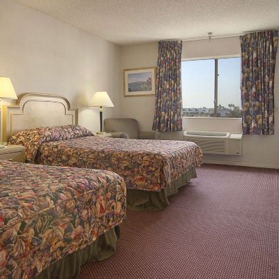 2 King Beds, One-Bedroom, Suite, Non-Smoking Ramada by Wyndham Los Angeles/Wilshire Center Promo Code