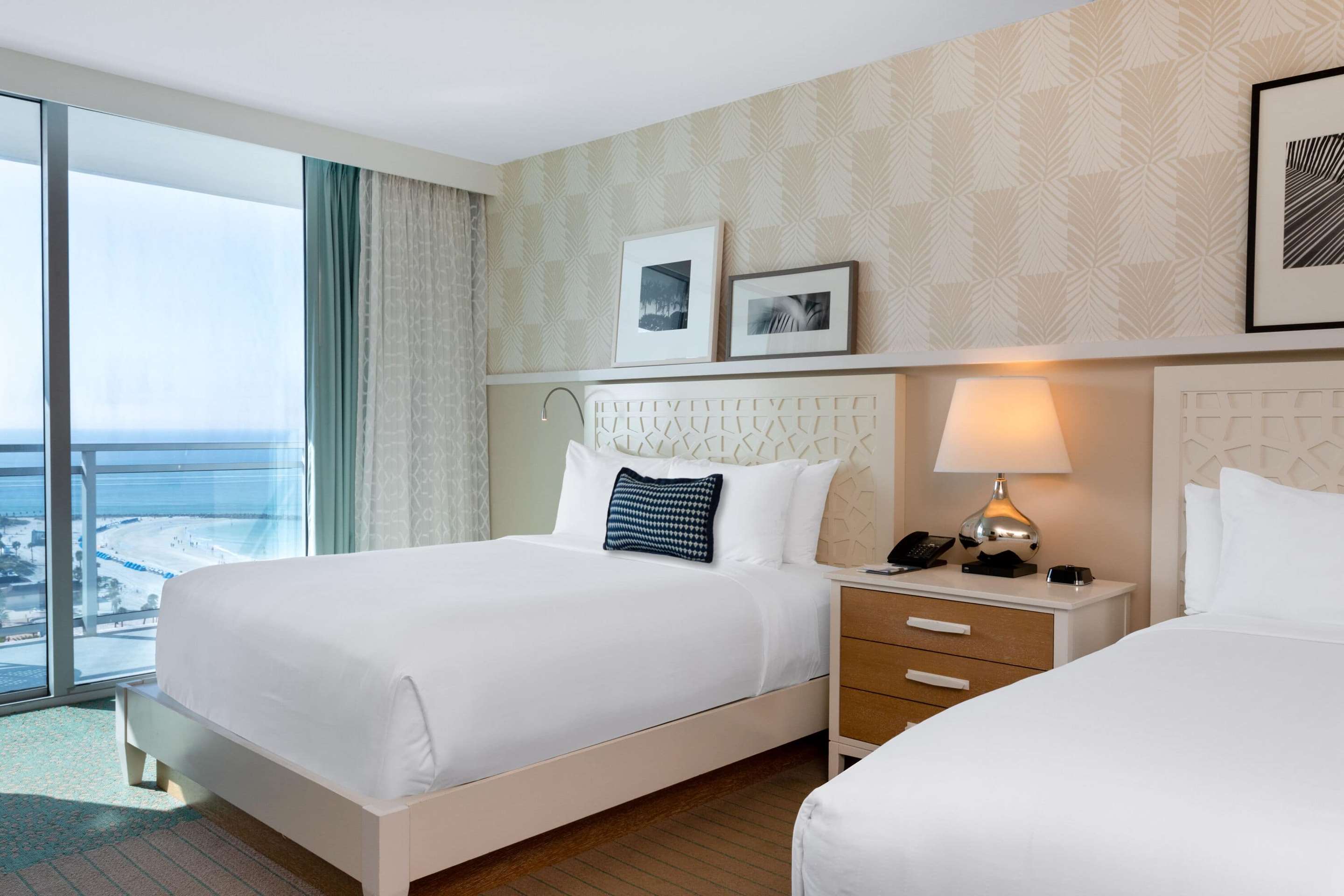 豪华大床/大床部分海湾景观