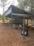 New Cabin in woods at pickwick.  3 BR 2 bath,  near Stateline ramp & state park