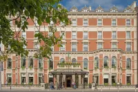 The Shelbourne, Autograph Collection Hotels in 