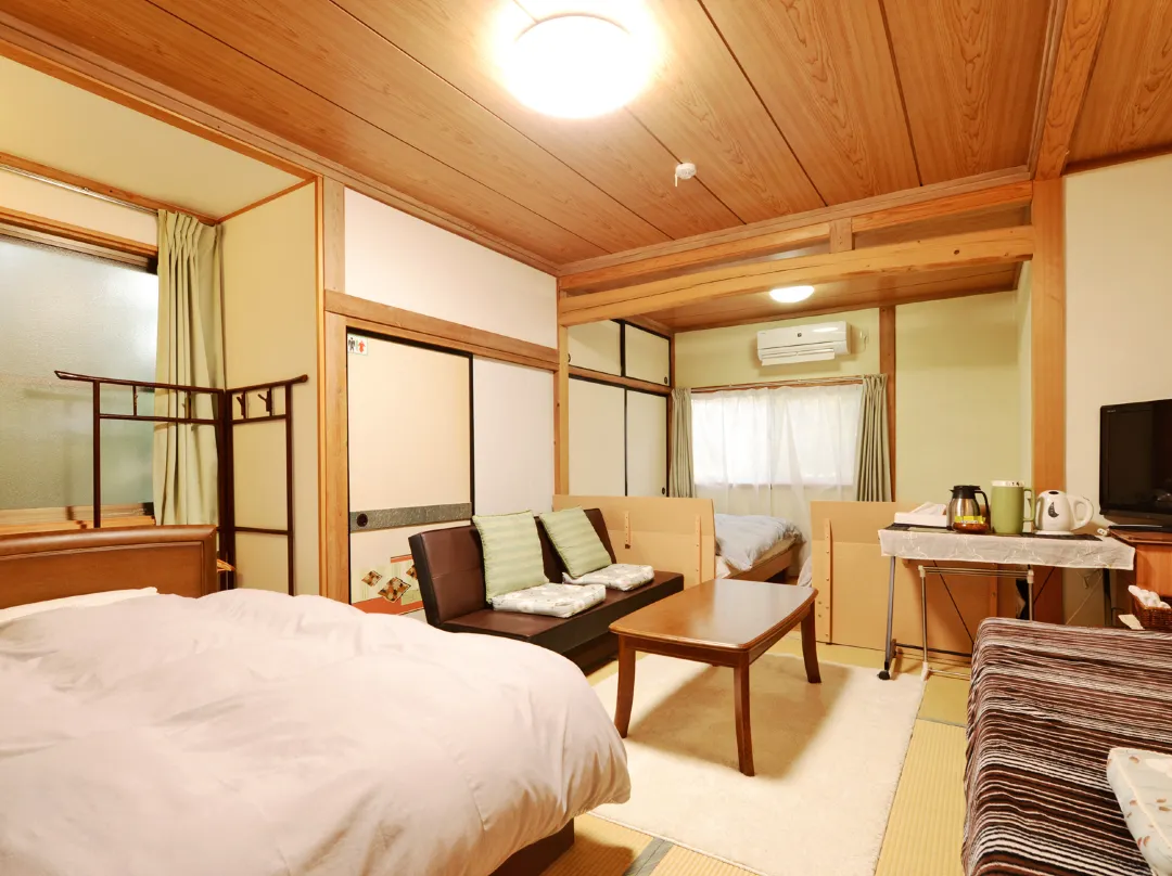 Hiranoya Ryokan - 天草市