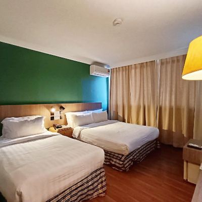Bilik Mewah Keluarga Kupon Hotel Emas Tawau