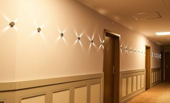 Hotel Lion Sofia - Housity