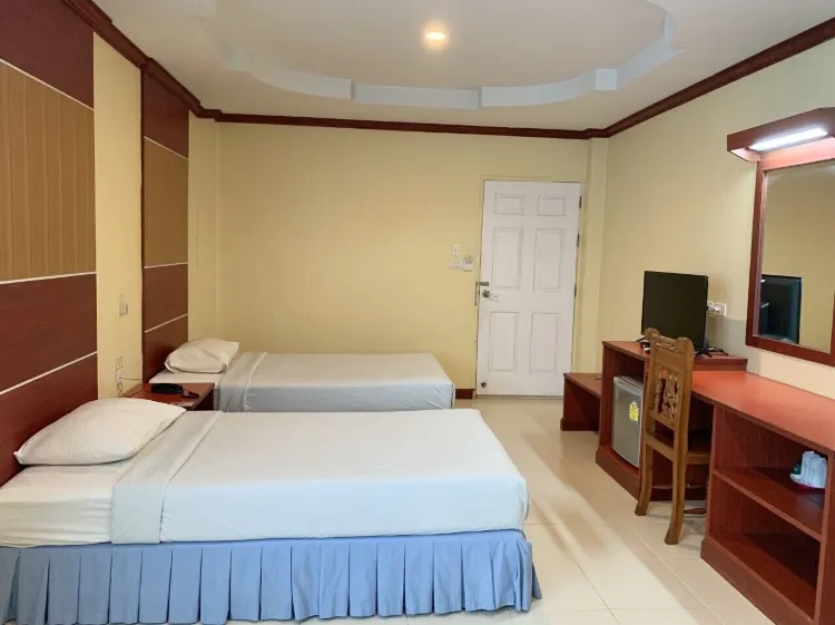 ห้องสแตนดาร์ด เตียงใหญ่หรือเตียงแฝด