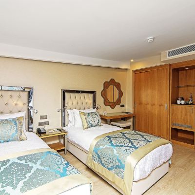 2 Conneting Standard Rooms with Balcony Mukarnas Taksim Hotel Promo Code