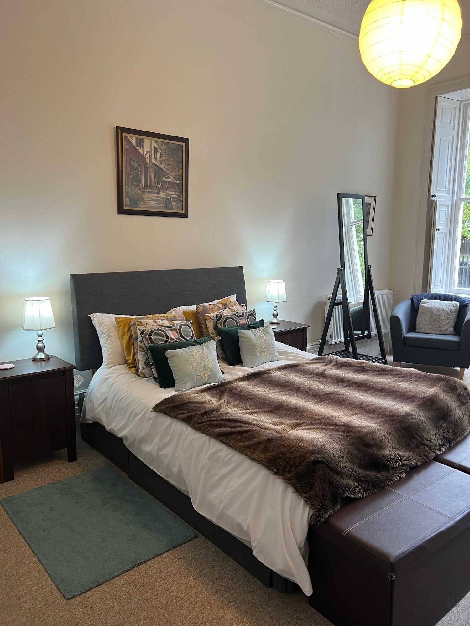 家庭公寓， 1 间卧室， 厨房， 底层