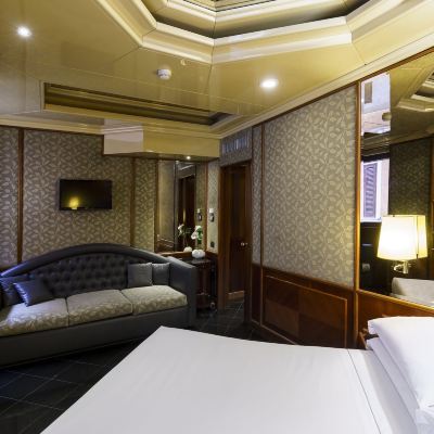 Standard Triple Room Hotel Valadier Promo Code