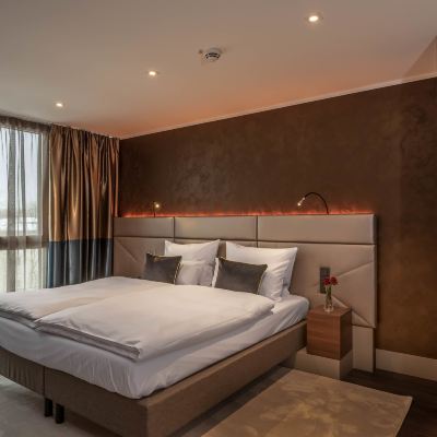 King Suite-Non-Smoking Innspire Hotel Promo Code
