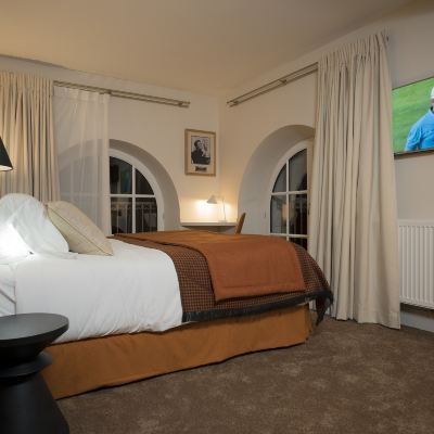 Deluxe Room Grand Slam Promo Code