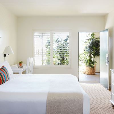 Pool King Room Laguna Beach House Promo Code