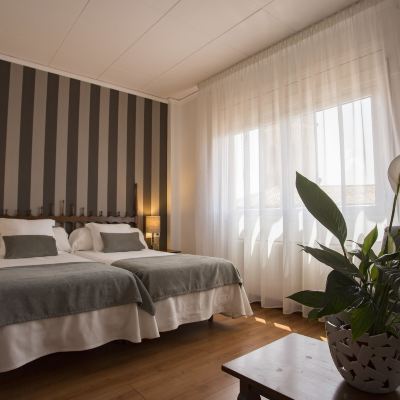 Superior Double Room Hotel Segle XX Promo Code