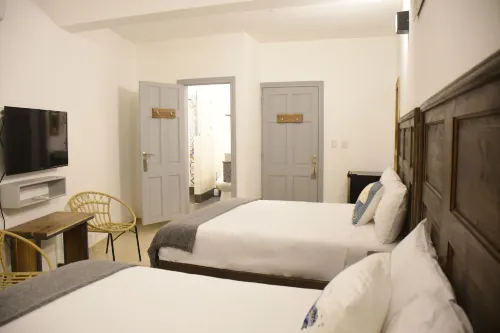 Hostal Marina Samana