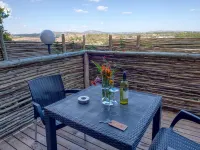 Tembo Guest Lodge