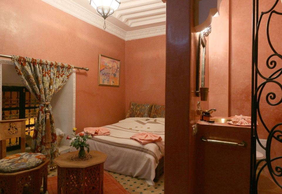 双人房（带独立浴室）