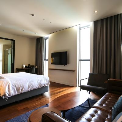 豪華核桃木雙人房 光明卡薩飯店優惠