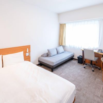 標準雙人床房 禁菸 知鄉舍飯店-姬路夢前橋優惠